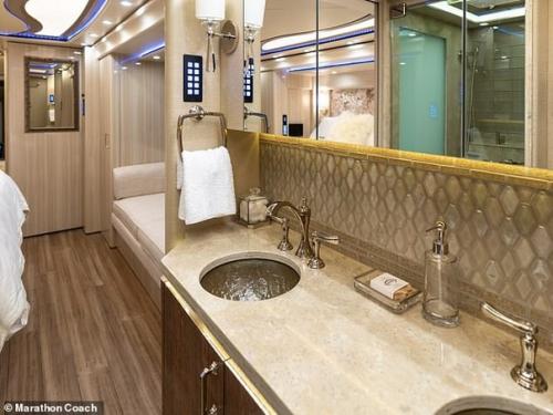 На выходные: Джастин и хейли бибер посетили национальный парк юты. 05