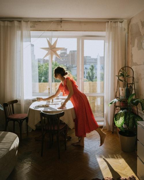 Таня:  Это очень приятно, когда твой дом хвалят. 08