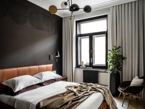 Современный интерьер с элементами исторического стиля в квартире сталинского дома, построенного в 1952 году. 06