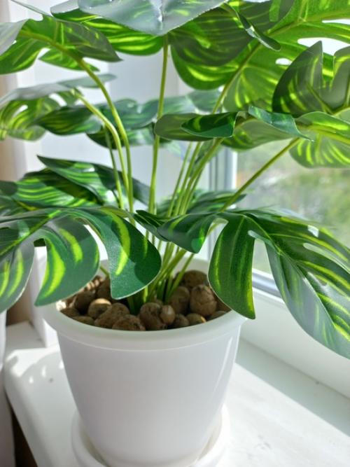 Монстера в кашпо декоративная искусственная. 05