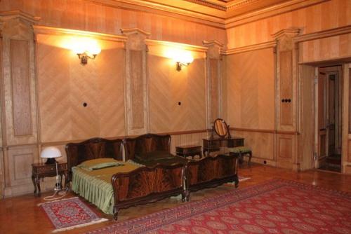 Дача сталина на озере Рица. 02