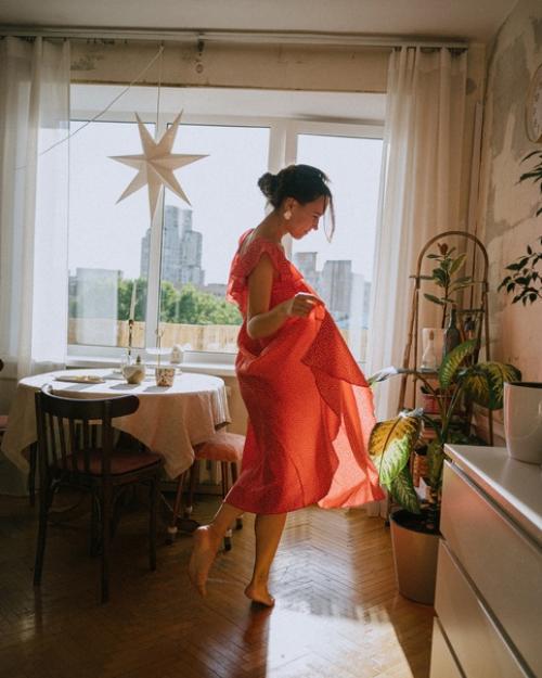 Таня:  Это очень приятно, когда твой дом хвалят. 03