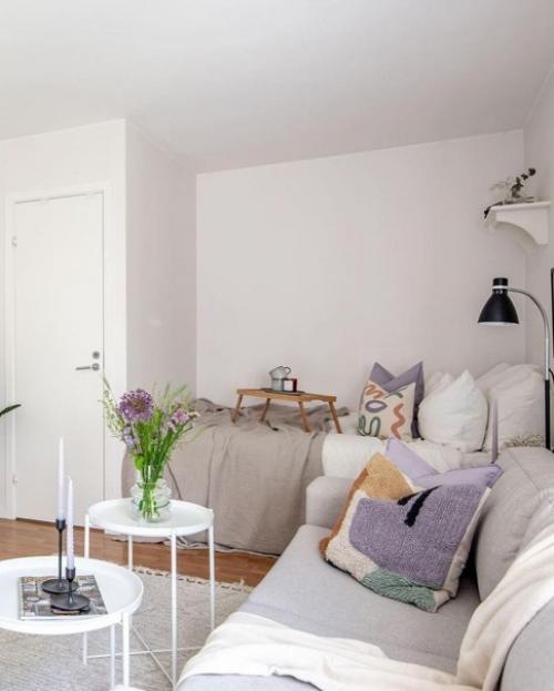 Типичная скандинавская квартира - студия со светлыми комнатами. 01