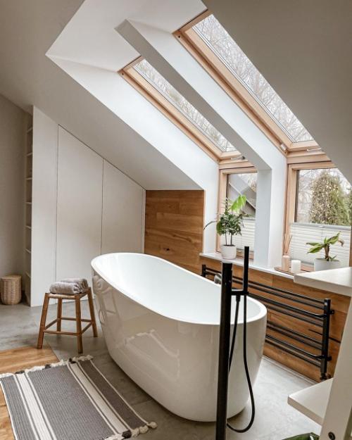 Темно-серый и зелёный цвет с большим количеством дерева в семейном доме в стиле сканди: уютный интерьер, полный вдохновляющих идей. 07