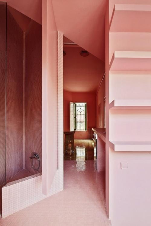 Casa Horta, заброшенный дом 1920 года, стал домом мечты благодаря вмешательству дизайнера интерьеров Гильермо сантома. 07