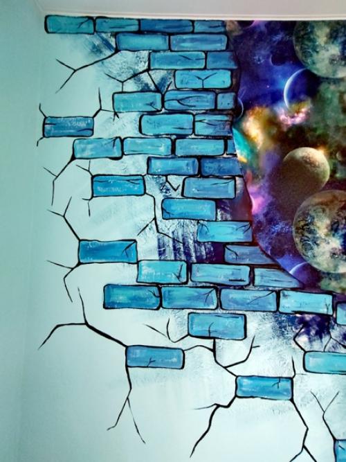 Когда речь заходит об оформлении детской, то сразу представляется уютная спальня с мягкими плюшевыми игрушками. 02