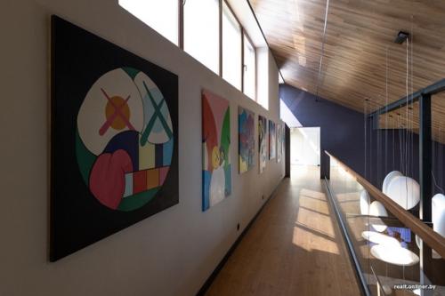 Семья построила под минском классный дом и теперь продает за $800 тысяч. 02