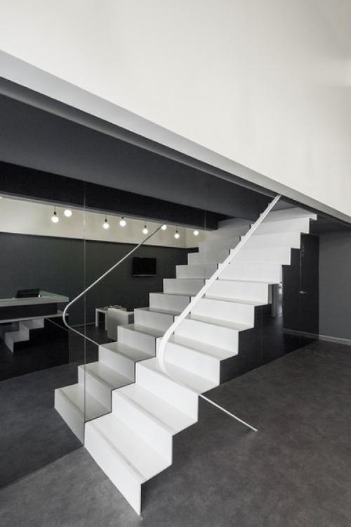 Стоматологическая клиника в городе в Португалии. 04