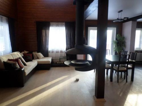 Интерьер деревянного дома. 02