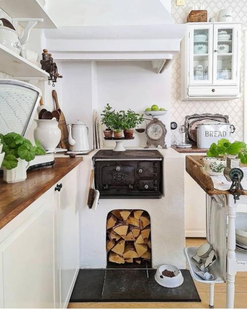 Добро пожаловать в шведский дом, где интерьер из прошлого переносит нас в уютную гавань теплых воспоминаний и умиротворения! 01