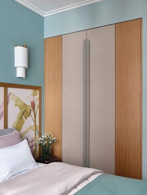 Светлая и элегантная квартира с двумя спальнями. 05