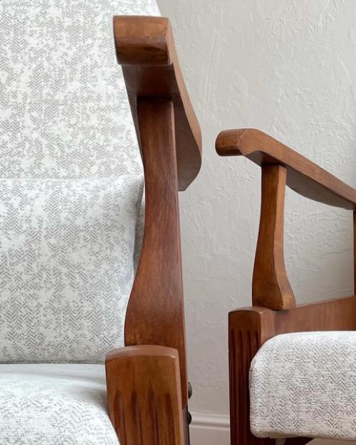 Эти кресла нам заказала Ульяна - основатель и руководитель студии интерьерного дизайна @us_Interiors. 01