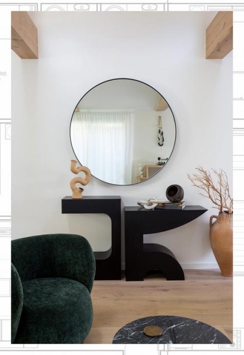 Светлые базовые интерьеры отлично подходят для игры с фактурами и акцентами. 06