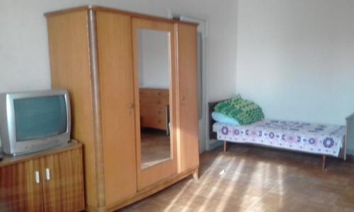 Сдаю свою однокомнатную квартиру: 06