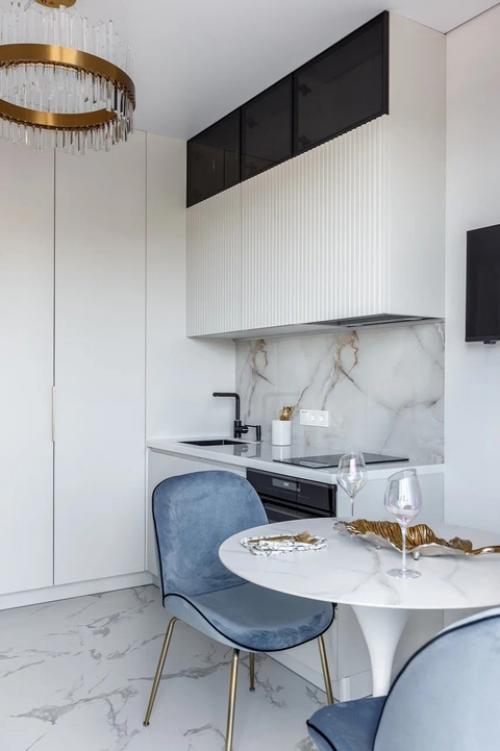 Интерьер компактной 1-комнатной квартиры 30 кв. 01