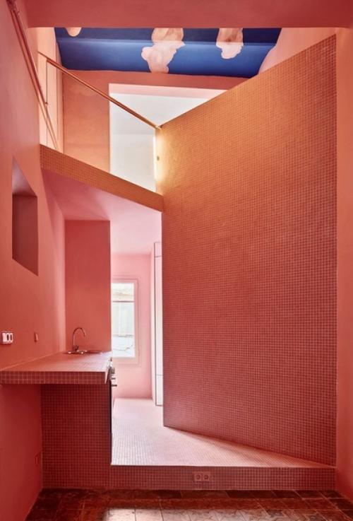 Casa Horta, заброшенный дом 1920 года, стал домом мечты благодаря вмешательству дизайнера интерьеров Гильермо сантома. 04