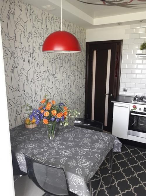 Кухня в черном и белом цвете. 01