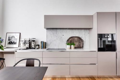 Современная двухкомнатная квартира в Швеции. 06