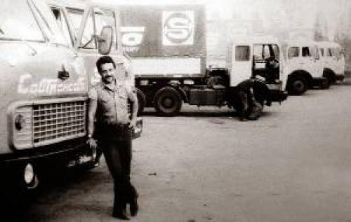 Супермаз.  В Минске восстановили главный грузовик - международник советского союза. 02