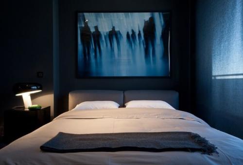 Драматичные апартаменты в Афинах. 06