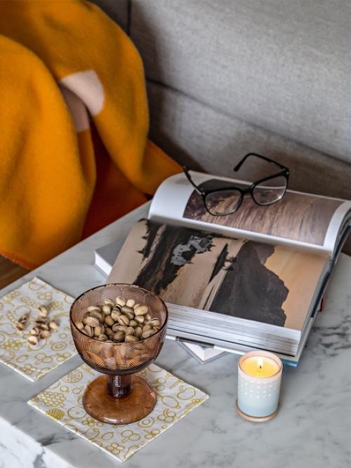 Лето в городе: быстрое и красочное летнее преображение маленькой польской гостиной. 07