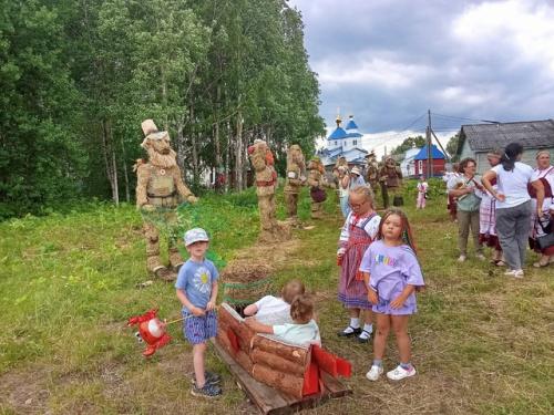 Менам муза. В субботу село куратово собрало всех на праздник Менам Муза отметить 185-летие со дня рождения и. а. куратова. 07