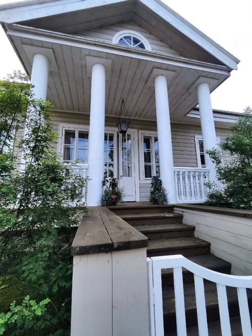 Пушкинский музей - усадьба михайловское.