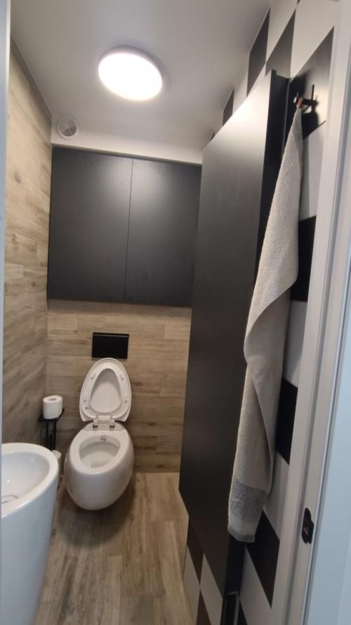 Мебель для ванной комнаты - важные нюансы и материалы. 05