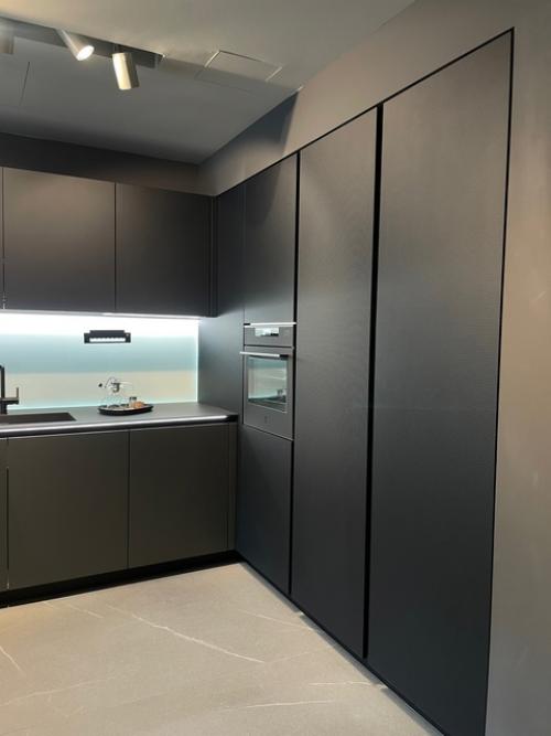 Весной в Милане прошла ежегодная, уже 62 интерьерная выставка, которая будет задавать тренды на ближайшие годы. 04