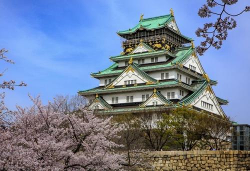 Достопримечательности. Замок в Осаке. 01
