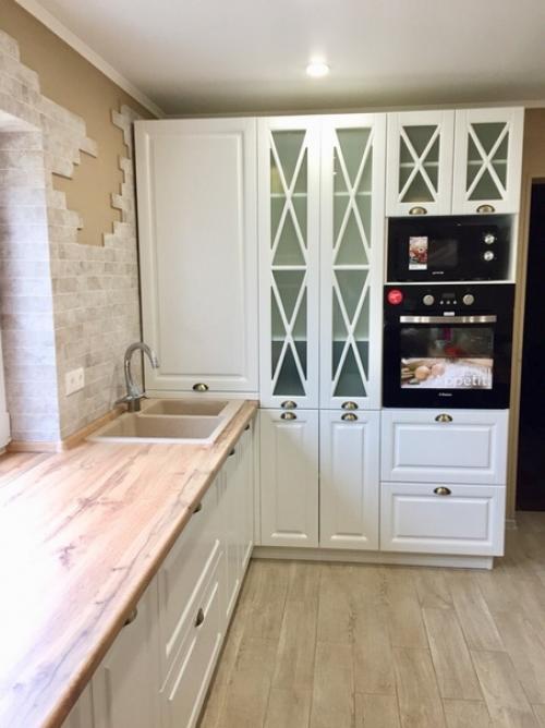 Кухня в скандинавском стиле - это гармоничное сочетание комфорта, светлых тонов, функциональности и минимального количества декора. 02