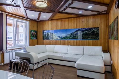 Балчуг раздаёт номерной фонд совершенно бесплатно! 01