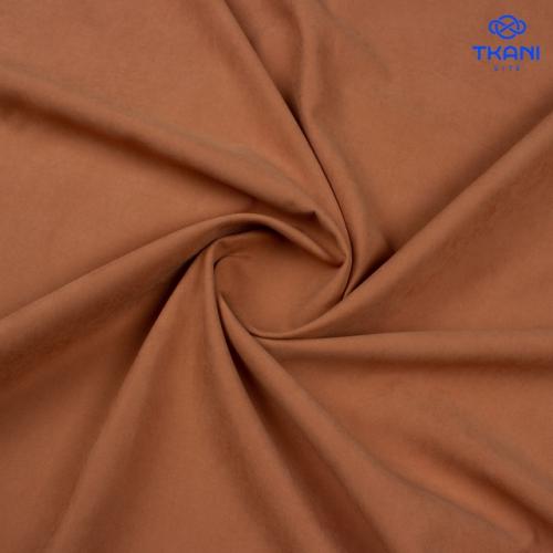 Благодаря своим свойствам (гладкость, блеск, хорошая драпируемость) купра идеально подходит для создания как нарядных, так и повседневных вещей. 05