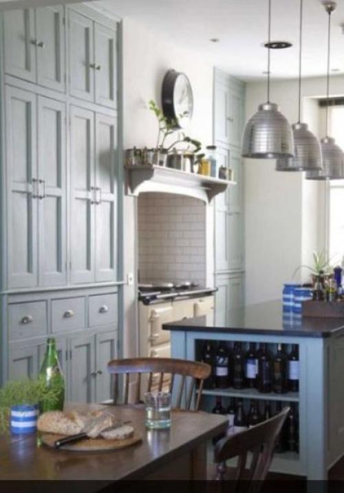 Современная кухня в стиле кантри с элементами старины - так называется этот проект.