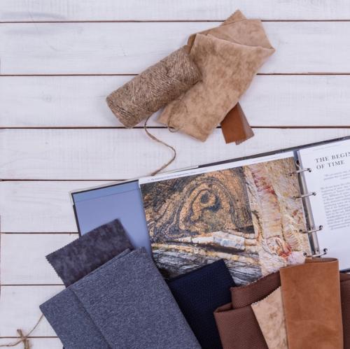 Золотистая охра.  Золотистой охрой можно назвать все оттенки коры и опадающих листьев.