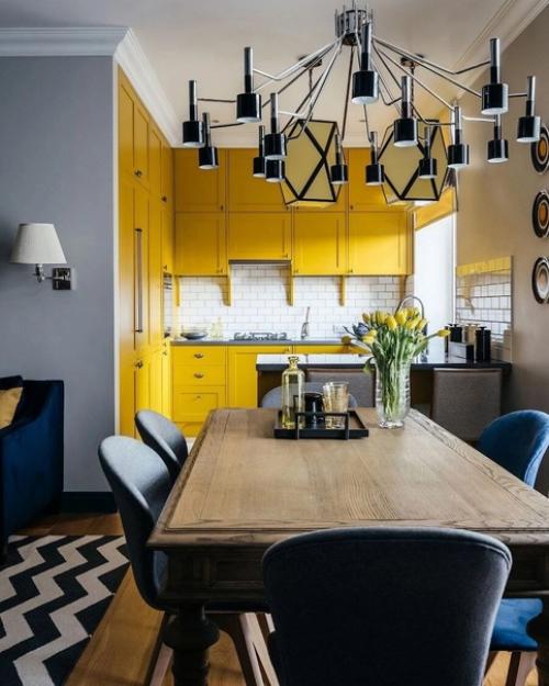 Яркие кухни.  Яркая кухня - украшение любого дома. 08