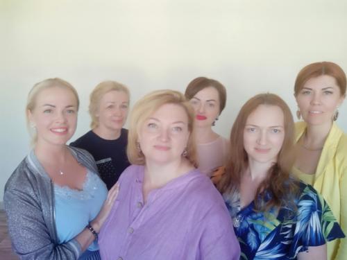 Стремитеськсчастью. Я залезла в книжный шкаф … и поняла что это музей моей жизни. 07