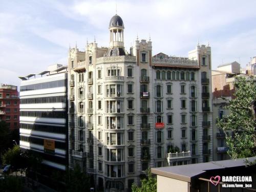 * дворец баро - де - куарас, Барселона *. 03