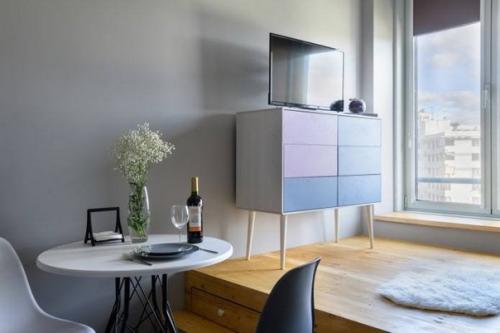 Шикарный реализованный проект маленькой студии 18 кв м с очень ограниченным бюджетом. 04