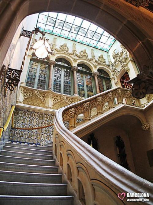 * дворец баро - де - куарас, Барселона *. 02