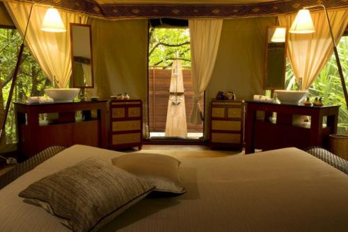 Проживание в палатках в отеле Banyan Tree Madivaru на Мальдивах. 09