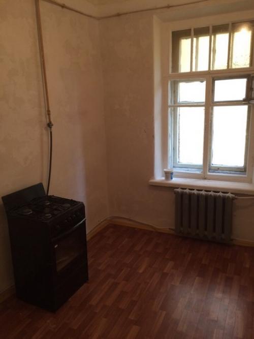 Сдается комната в 4-к квартире в петроградском районе (большая посадская, 9/5. 06