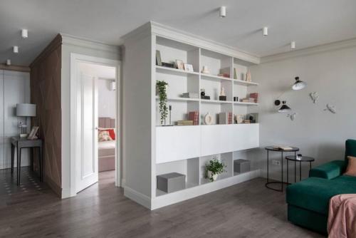 Лаконичный дизайн и сдержанная цветовая гамма в интерьере однокомнатной квартиры. 04