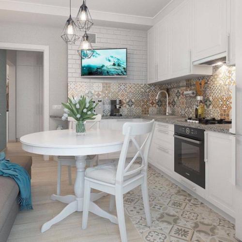 Кадры небольшой квартиры в светлых тонах. 02