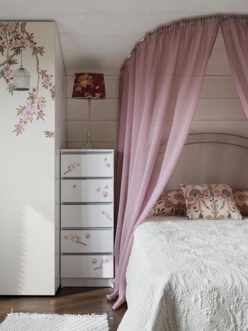 Кровать с балдахином в детской - уют как из сказки. 07