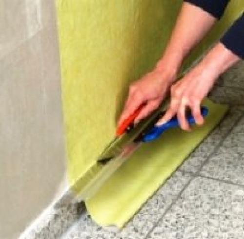 Как правильно поклеить обои на стены своими руками: пошаговая инструкция. 05