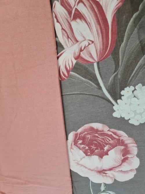 Многие считают розовый цвет инфантильным и достойным исключительно комнаты юной девушки. 01