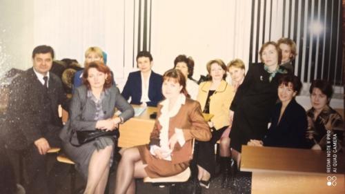 Стремитеськсчастью. Я залезла в книжный шкаф … и поняла что это музей моей жизни. 05