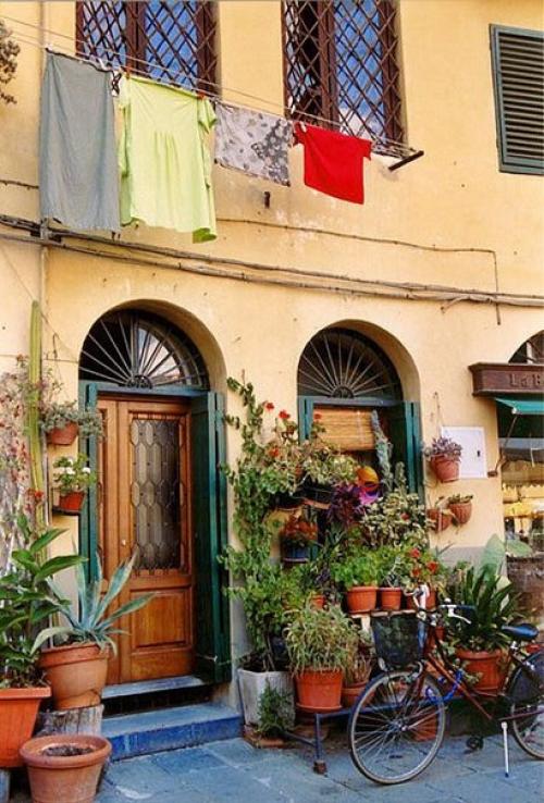 Лу?  Кка (Lucca). 05