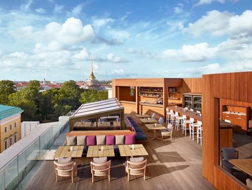 20 ресторанов с видом на петербургские крыши. 01